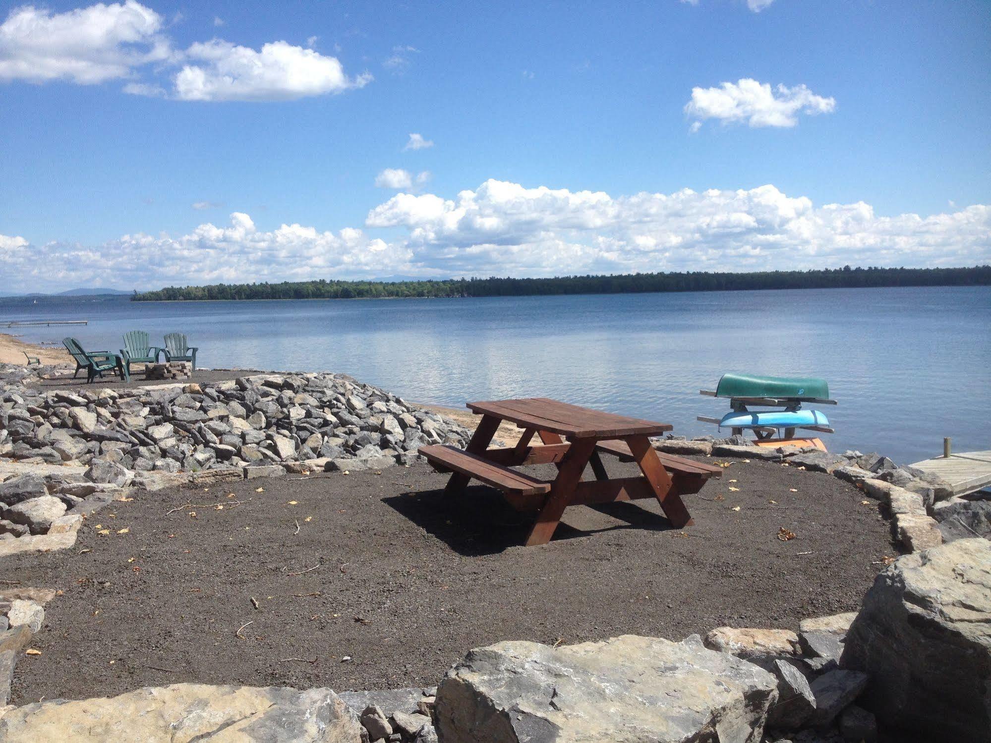 Bluff Point Golf Resort Plattsburgh Esterno foto