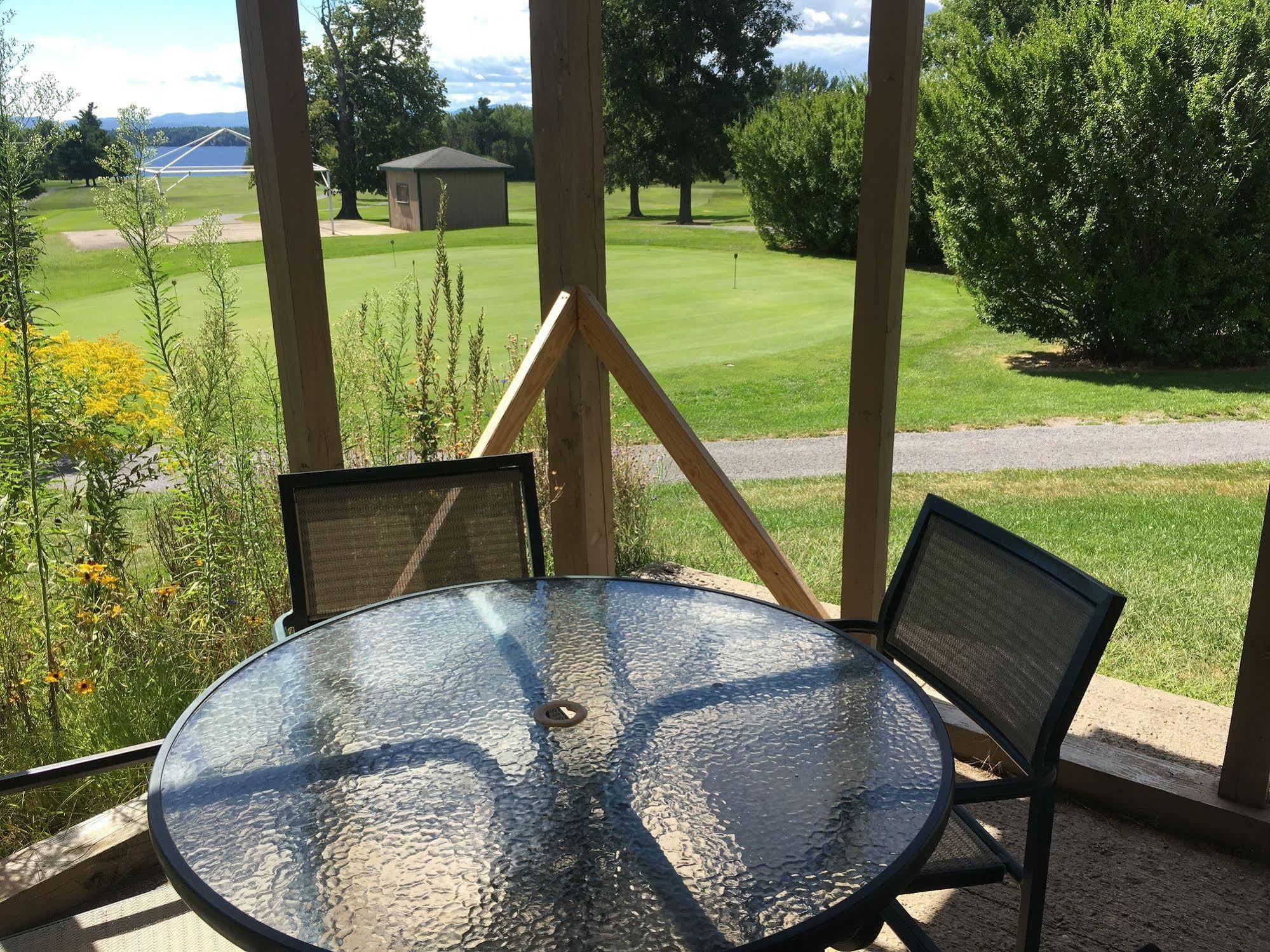 Bluff Point Golf Resort Plattsburgh Esterno foto